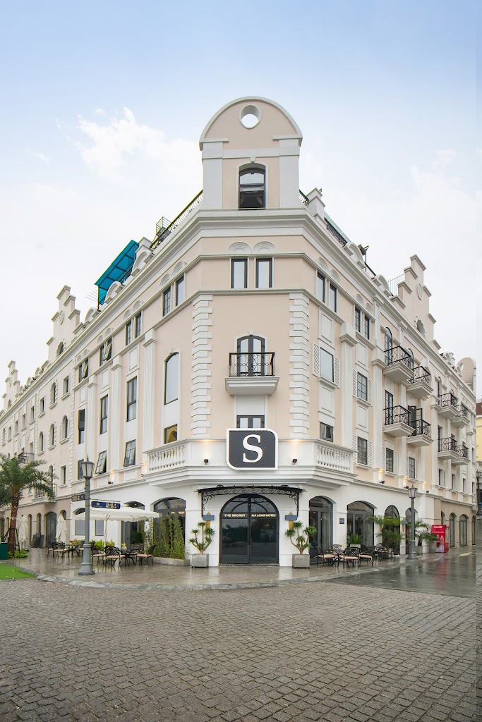 The Secret Hạ Long Hotel