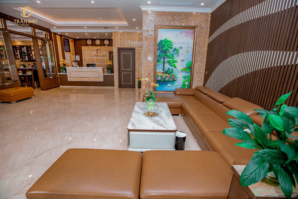 Trần Đạt Hotel