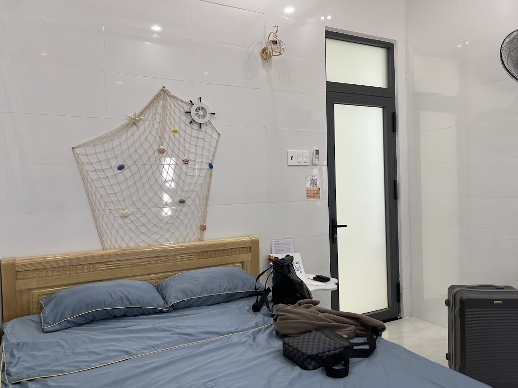 Biển Homestay
