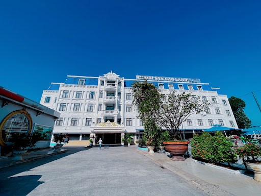 Cao Lãnh Hotel