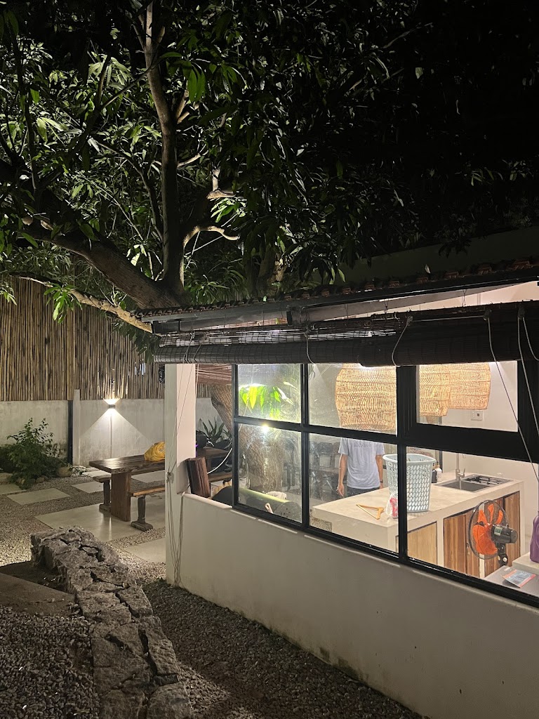Casa Roca Vinh Hy