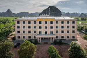 Núi Vàng Tràng An Hotel