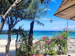 Nhà Xinh Sơn Hải beach homestay