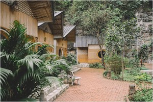 Trang An Mountain House