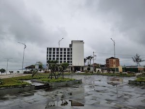 Khách Sạn Tre Nguồn