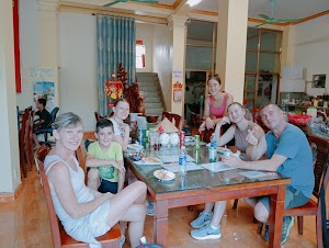 Hotel Hiền Thực