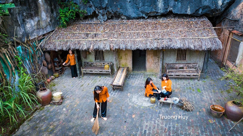 Cố Viên Lầu Điểm Tham Quan Nhà Cổ