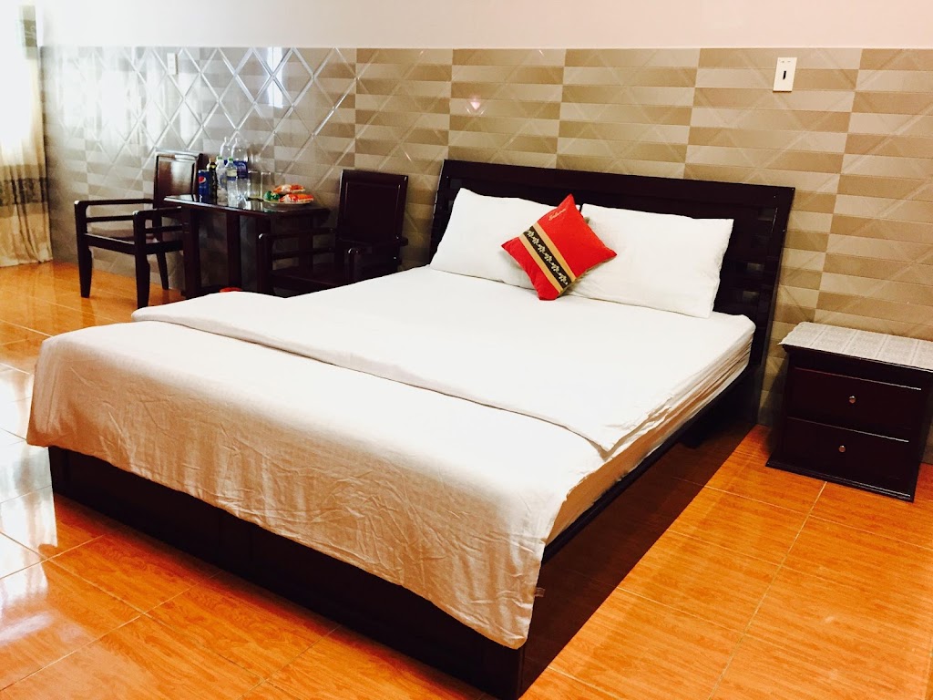 DNTN Khách Sạn Thành Công