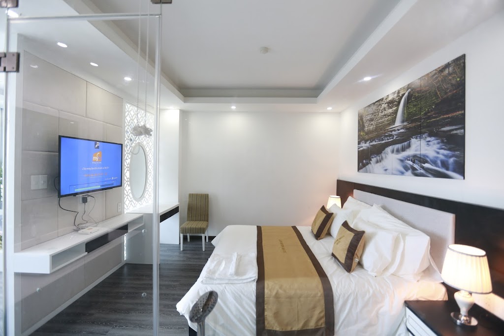 Golden Dragon Hotel