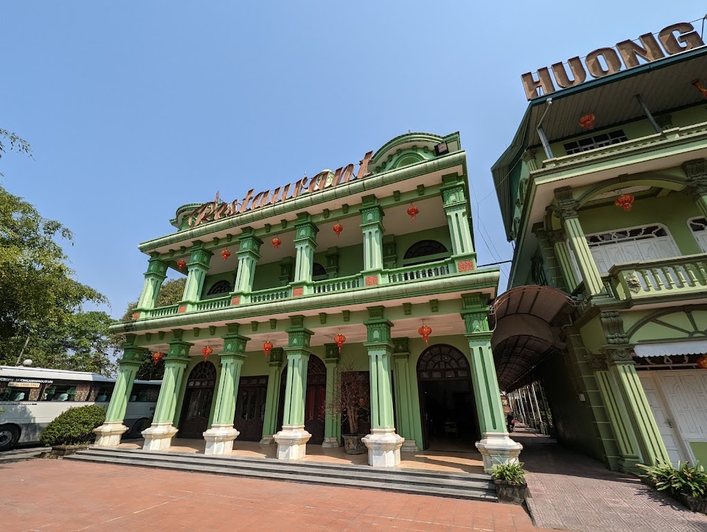 Huong Tra Hotel