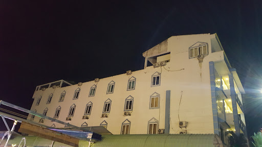 Khách Sạn Á Đông 2