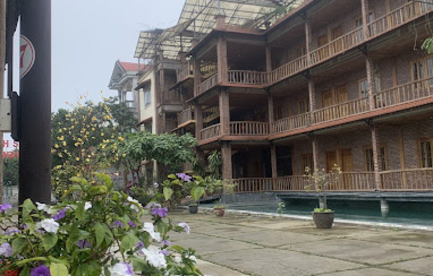 Khách Sạn Hồ Núi Đính