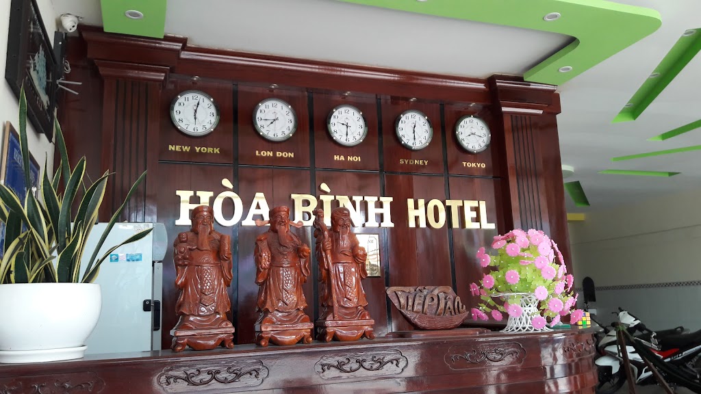 Khách Sạn Hòa Bình