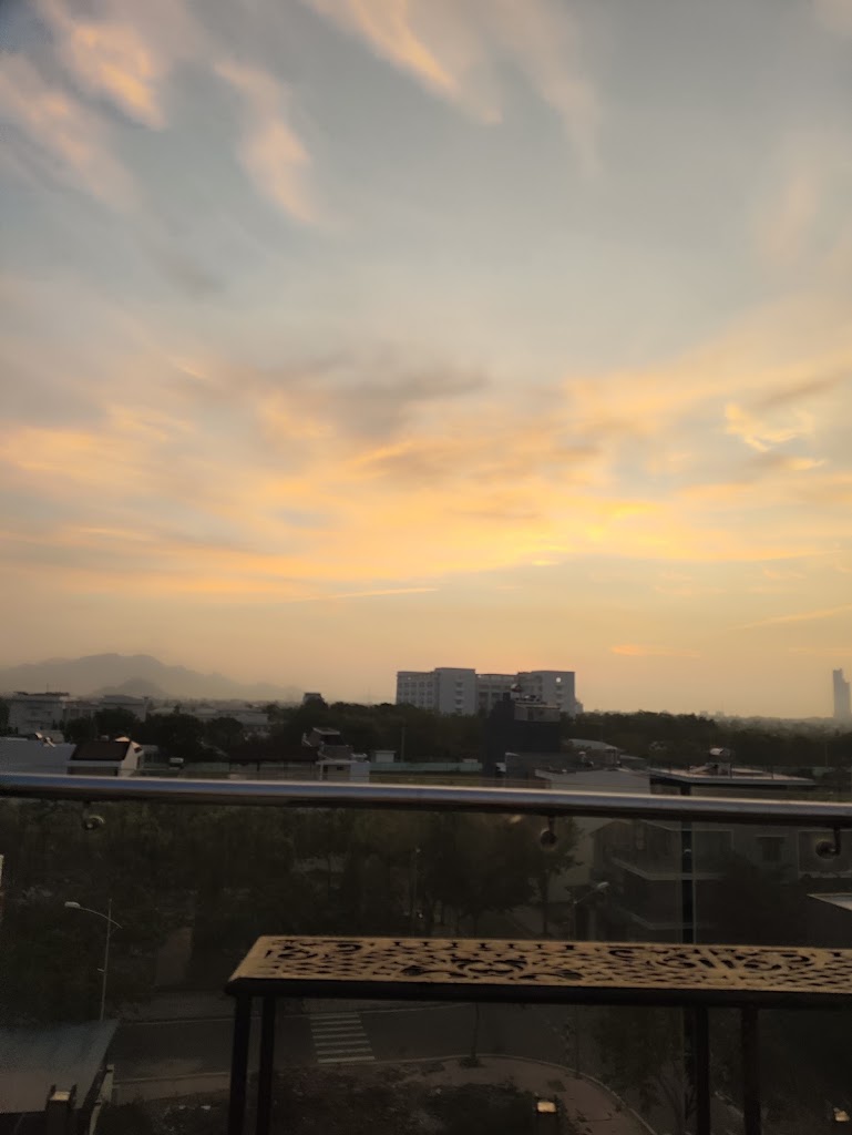 Khách Sạn Hoa Hướng Dương