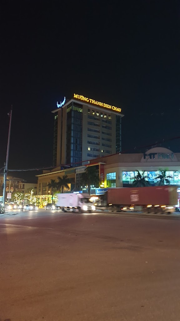 Khách Sạn Phủ Diễn