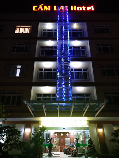 Khách sạn Cẩm Lai