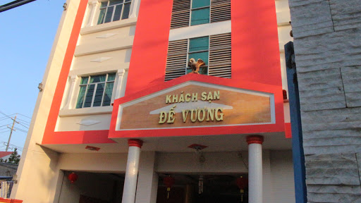 Khách sạn Đế Vương