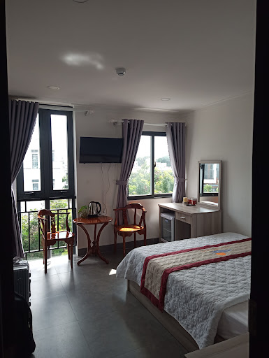 Khách sạn Hoàng Hôn