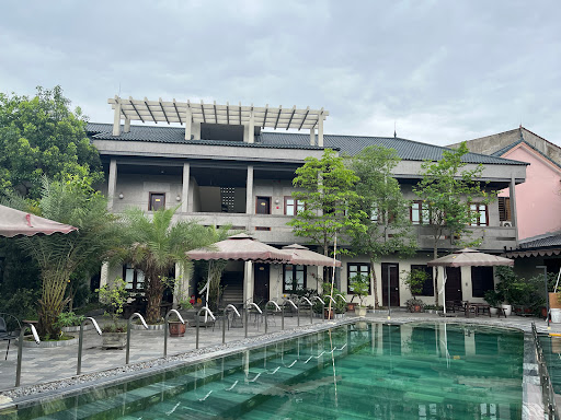Khách sạn Hồng Lĩnh