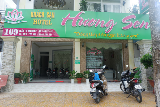 Khách sạn Hương Sen