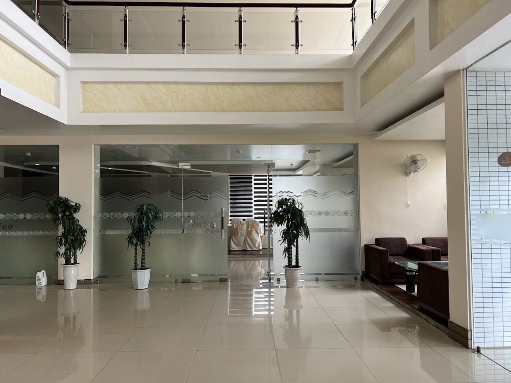 Khách sạn NewStar
