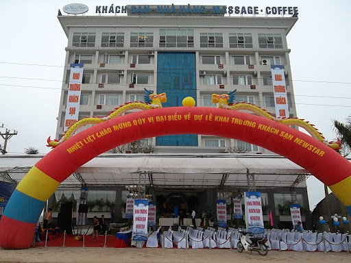 Khách sạn NewStar