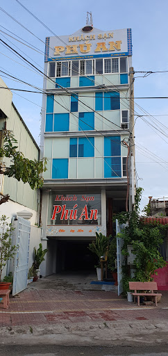 Khách sạn Phú An