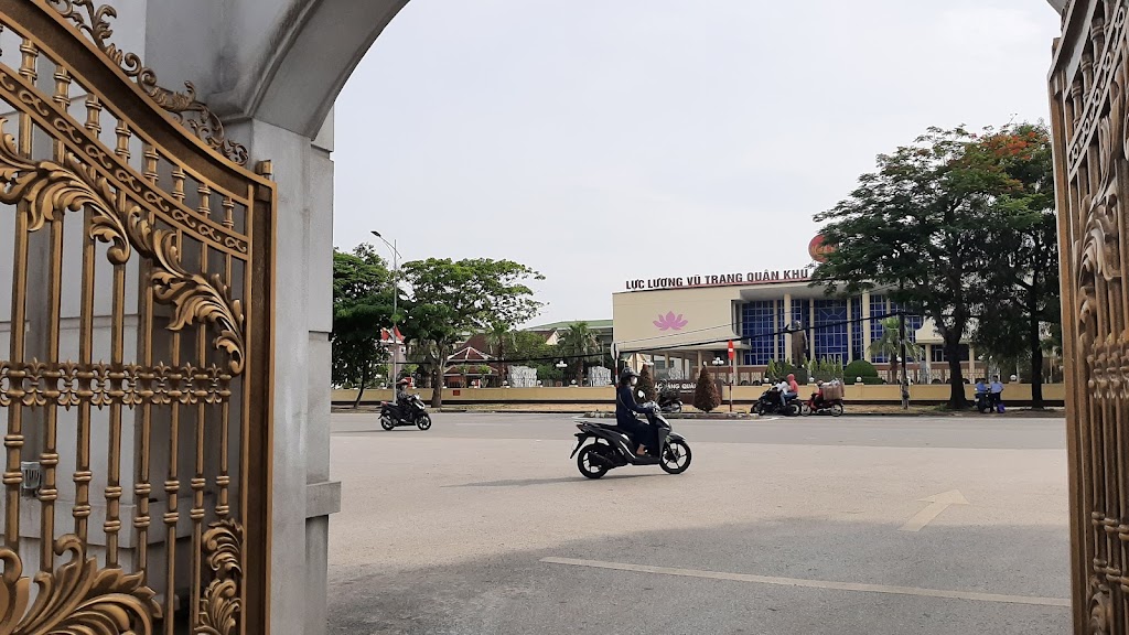 Khách sạn Phượng Hoàng
