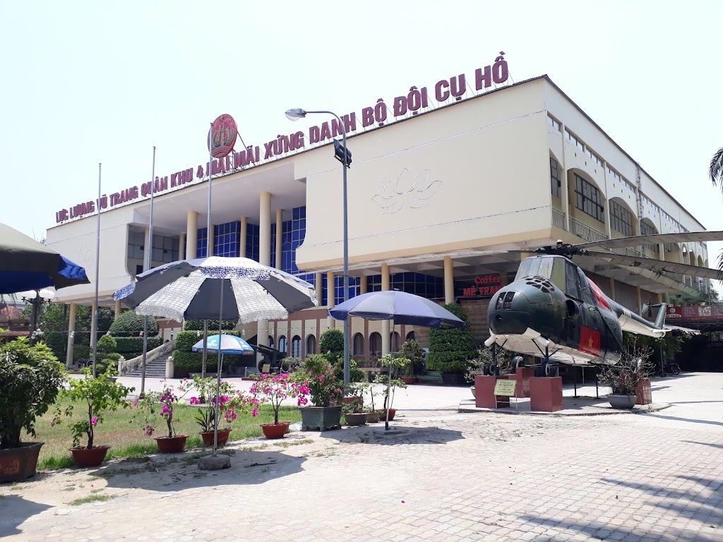 Khách sạn Phượng Hoàng