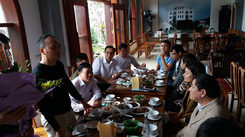 Khách sạn Thập Tám