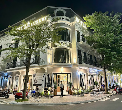 Khách sạn Thư Lê Luxury
