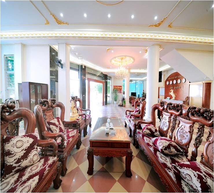 Khách sạn Vân Giang