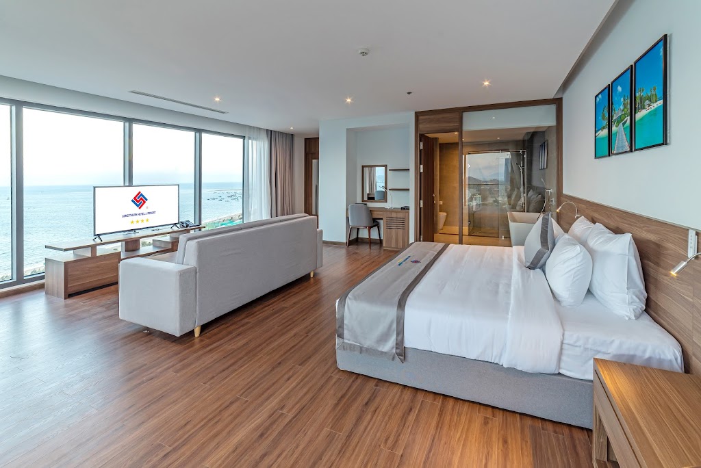 Long Thuan Hotel & Resort