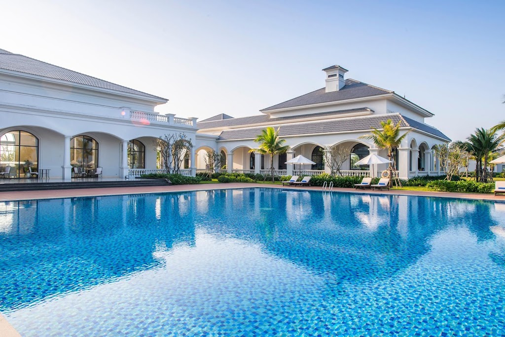 Meliá Vinpearl Cua Sot Beach Resort