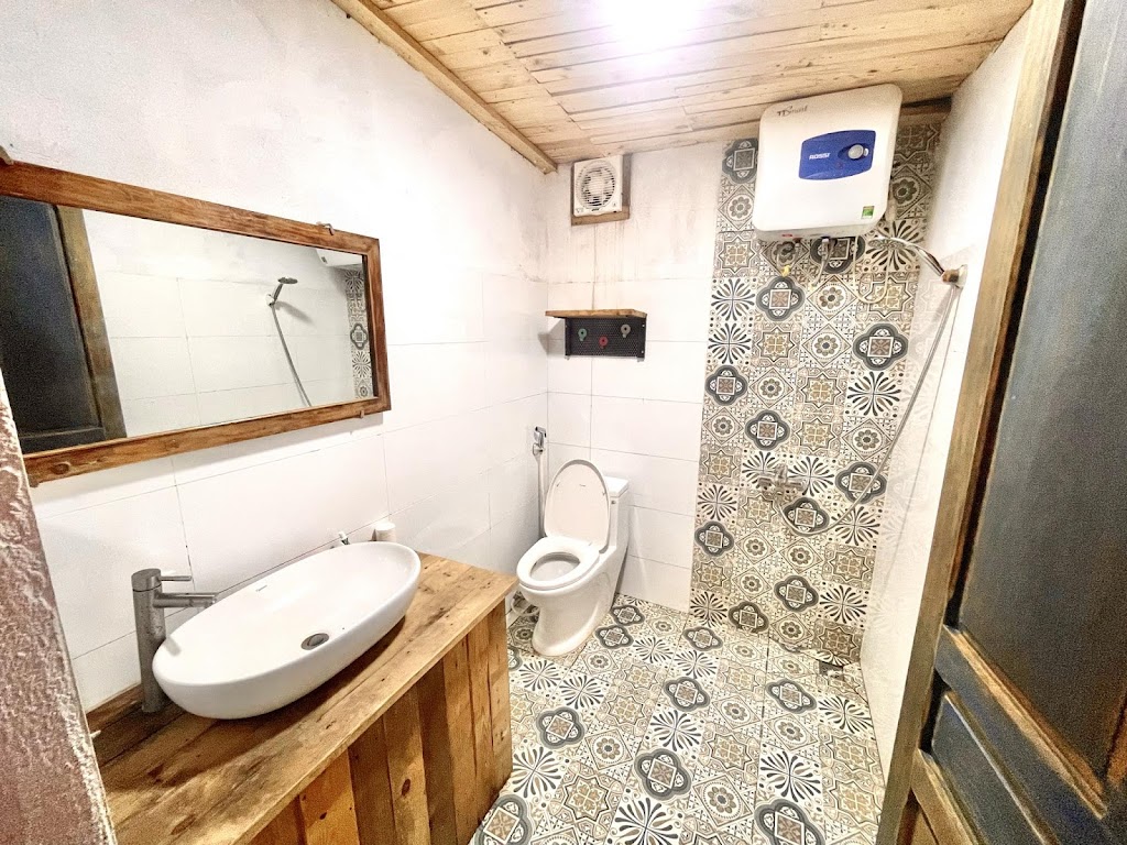 Mơ Homestay – Đầm Vân Long