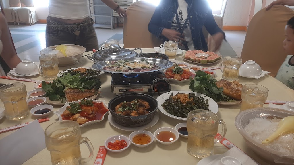 Nhà Hàng Khách Sạn Ánh Nguyệt