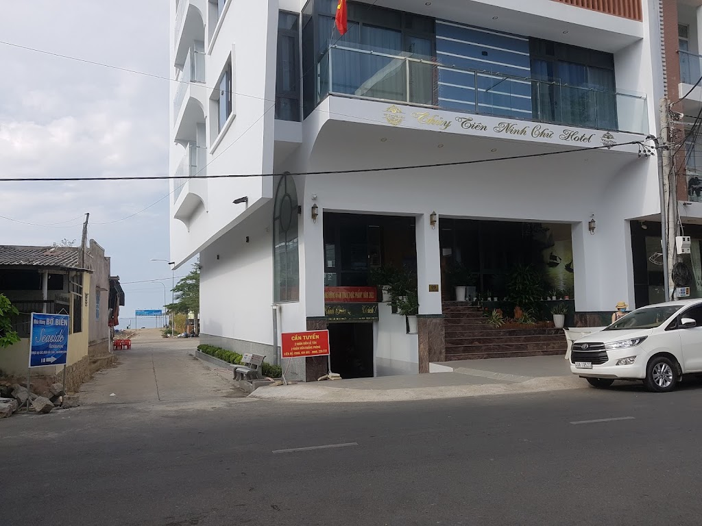 Nhà Hàng Thủy Tiên