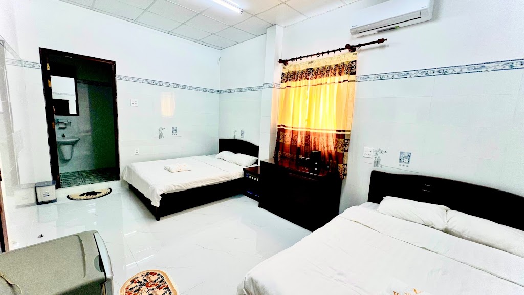 Nhà Khách Vạn Thành