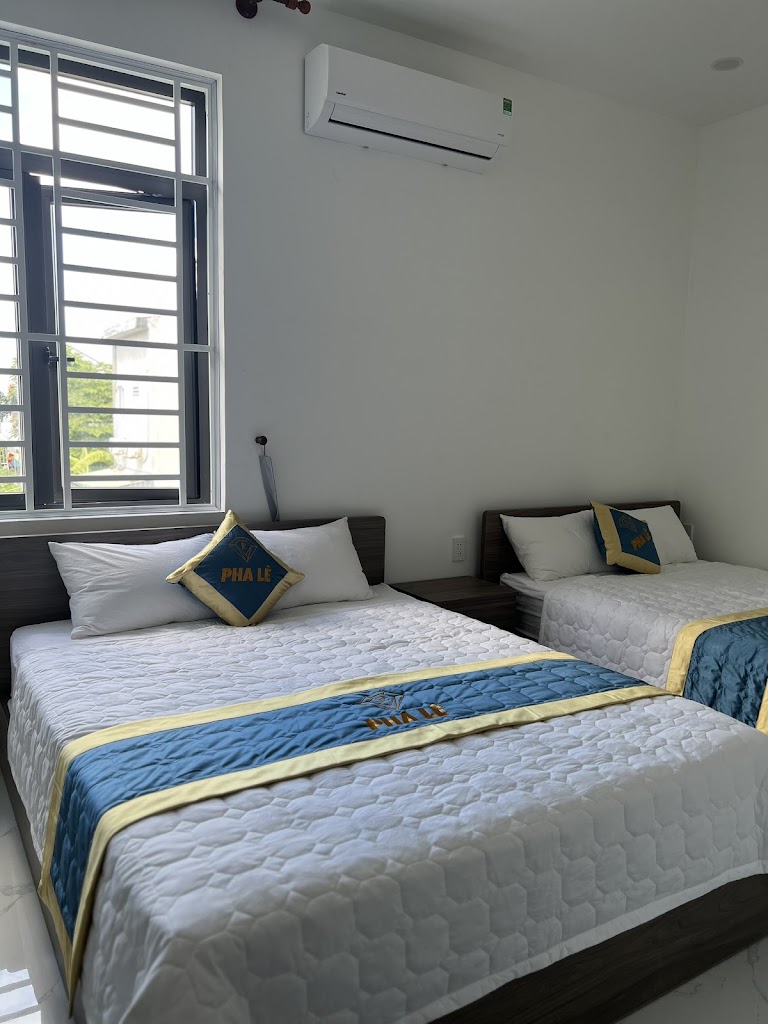 Nhà Nghỉ Pha Lê