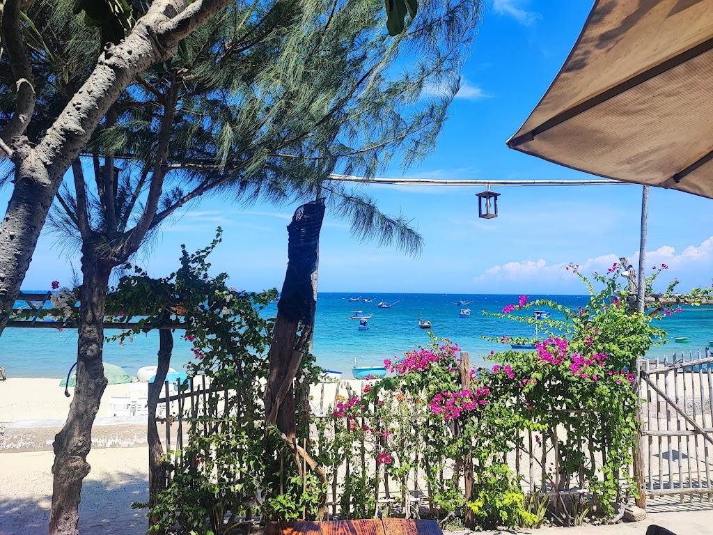 Nhà Xinh Sơn Hải beach homestay
