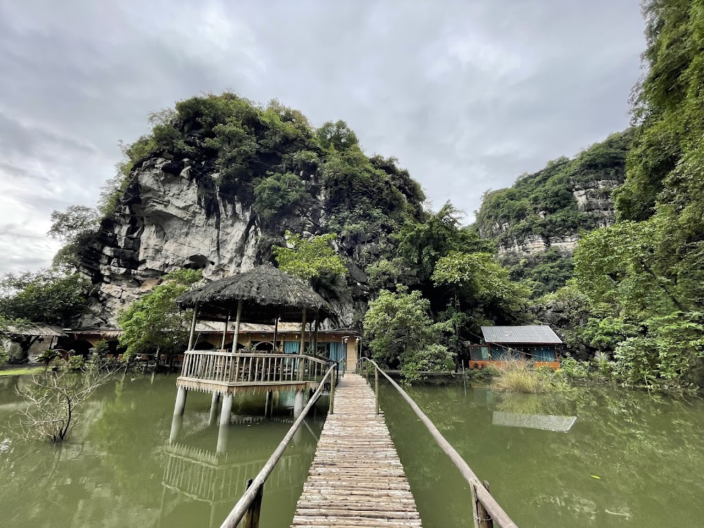 Nhà hàng -Homestay-Thung lũng Xanh_restaurant tràng an ninh bình