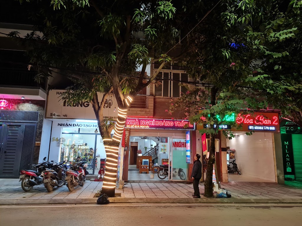 Nhà nghỉ Hoa Ban 2