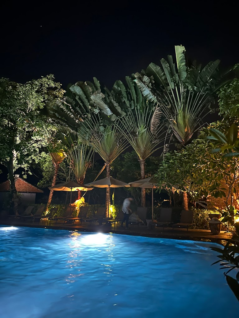 Nham Village Resort
