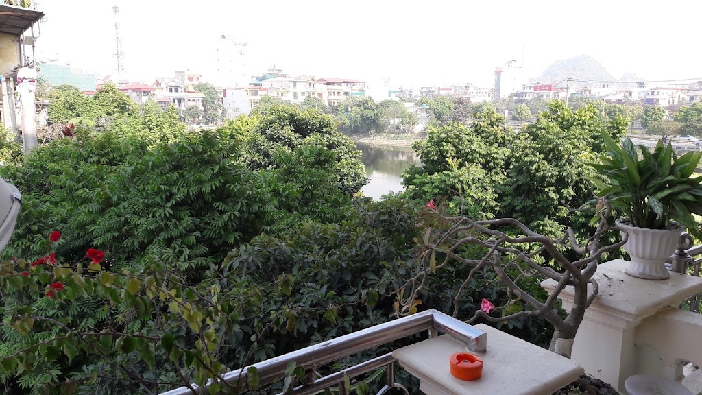 Ninh Binh Lake View Homestay