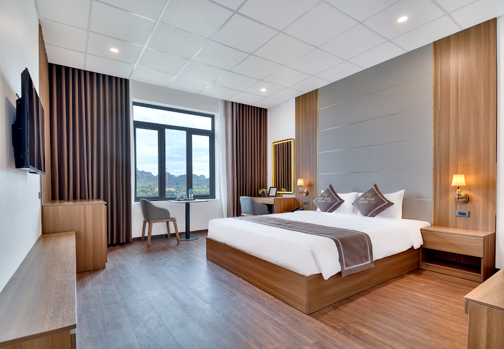 Núi Vàng Tràng An Hotel