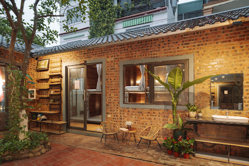 Quoc Khanh bamboo homestay