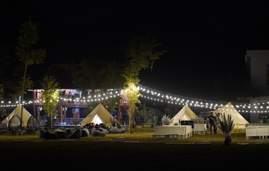 SILVER CLOUD RETREAT