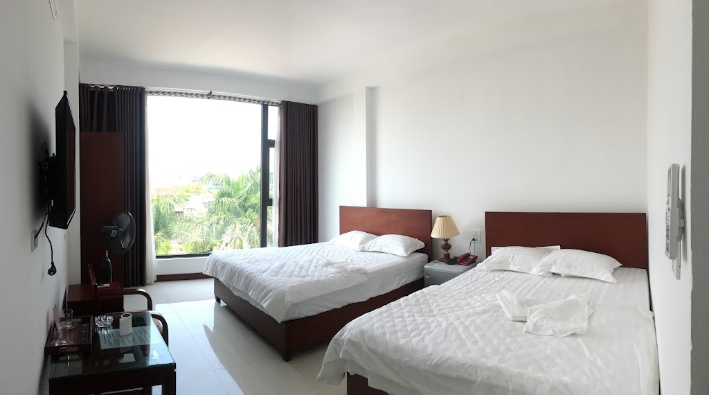 SUNFLOWER HOTEL