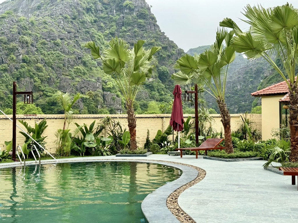 Scenic Mountain Ecolodge Ninh Binh