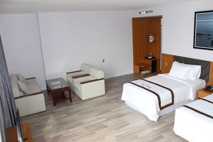 Sky Hotel